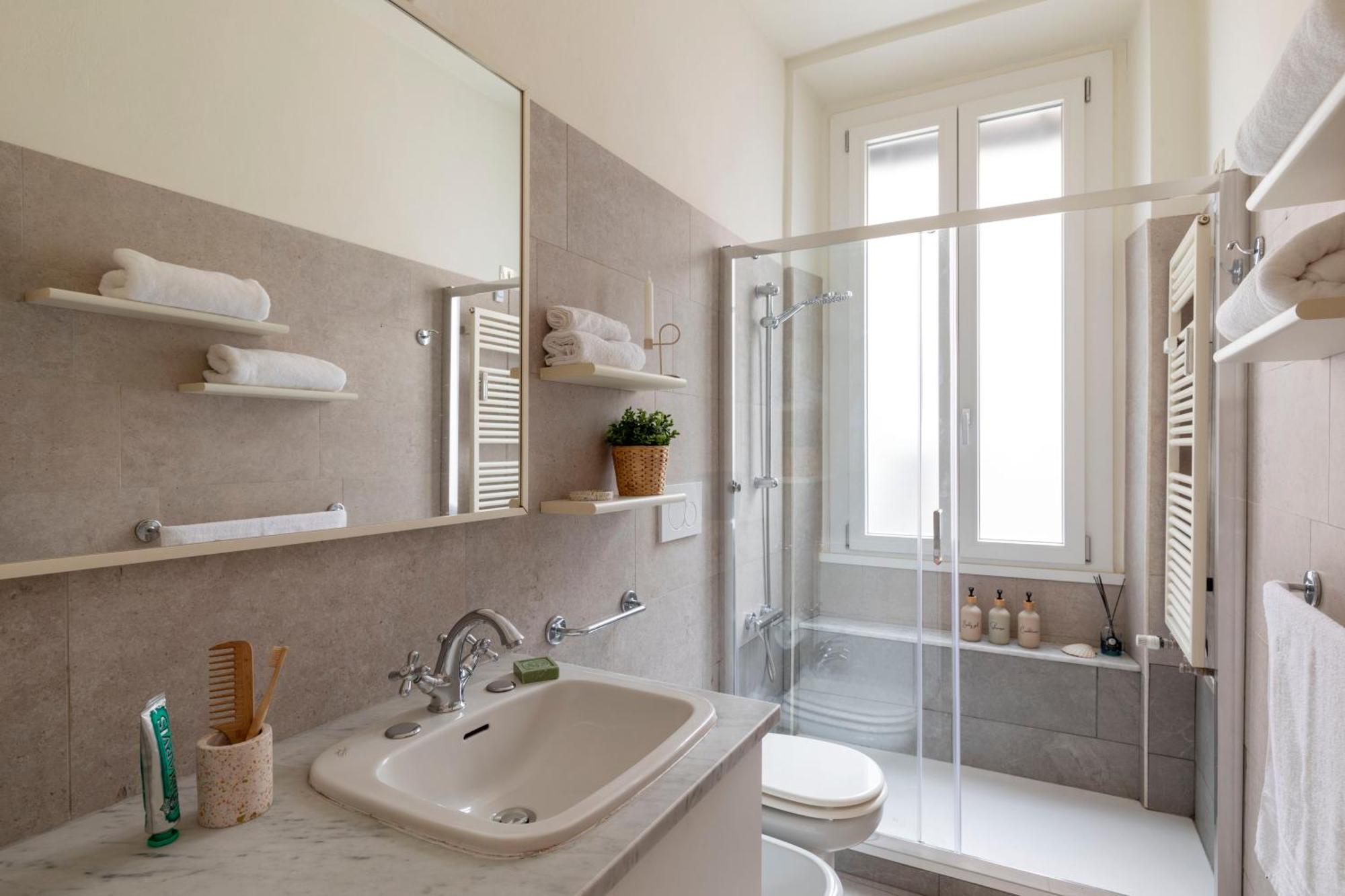 Volta Accomodation Milan Bagian luar foto